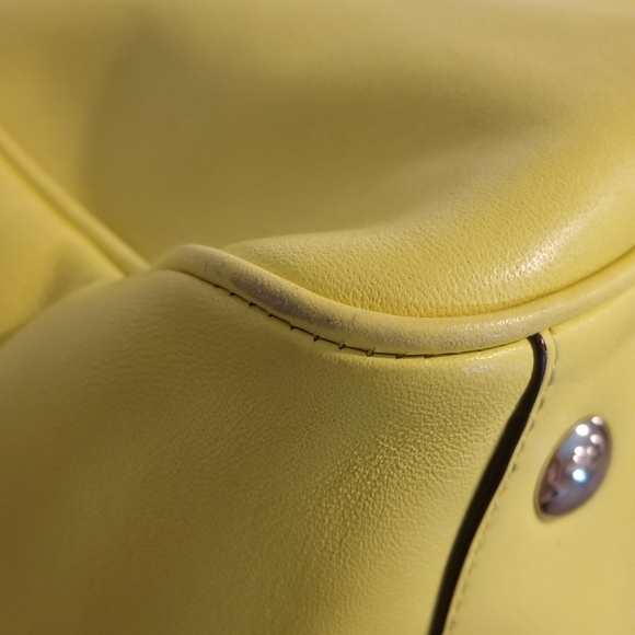 Coach Legacy Haley in Yellow leather - Picture 13 of 14